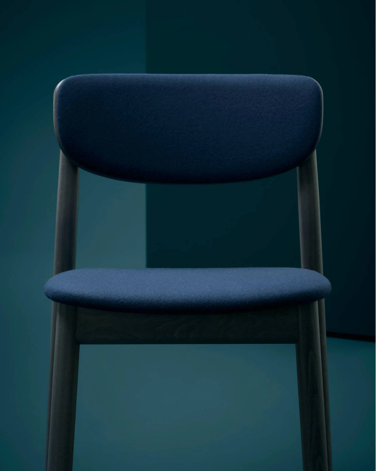 zelda-chair-intro2